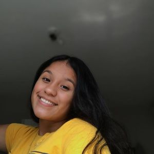 Meet your Posher, Carla